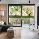 Villa Melon